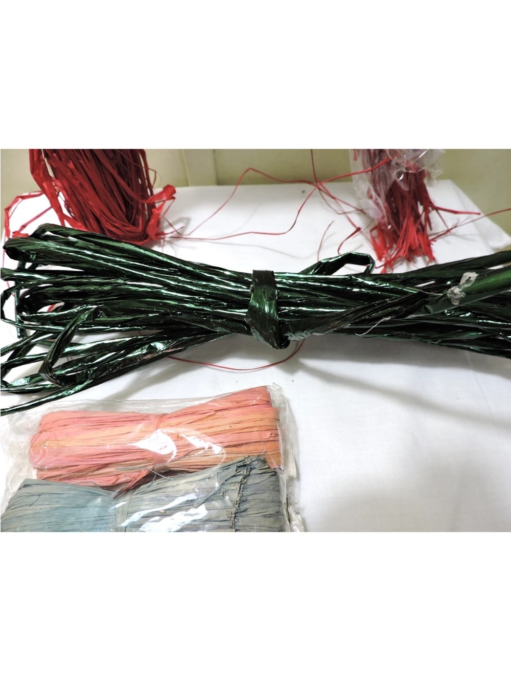 Vintage Raffia for Crafts Ribbon Fiber - Picture 3 of 4